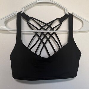Lululemon Free To Be Wild Bra - 8 - Black